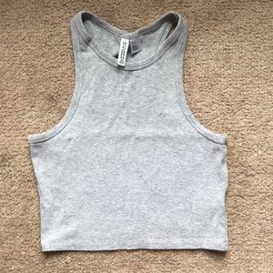 💥LAST CHANCE💥Women’s size medium gray crop tank